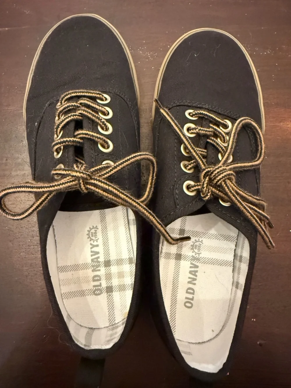 Old Navy Black Canvas Sneakers with Tan Trim boys size 3 big kid.